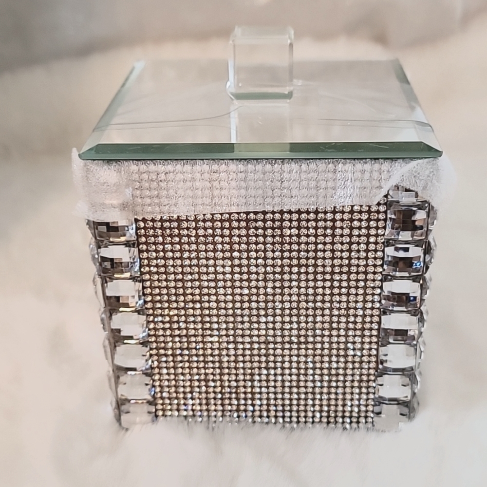 Bella Luxx Rhinestone Canister (Short)